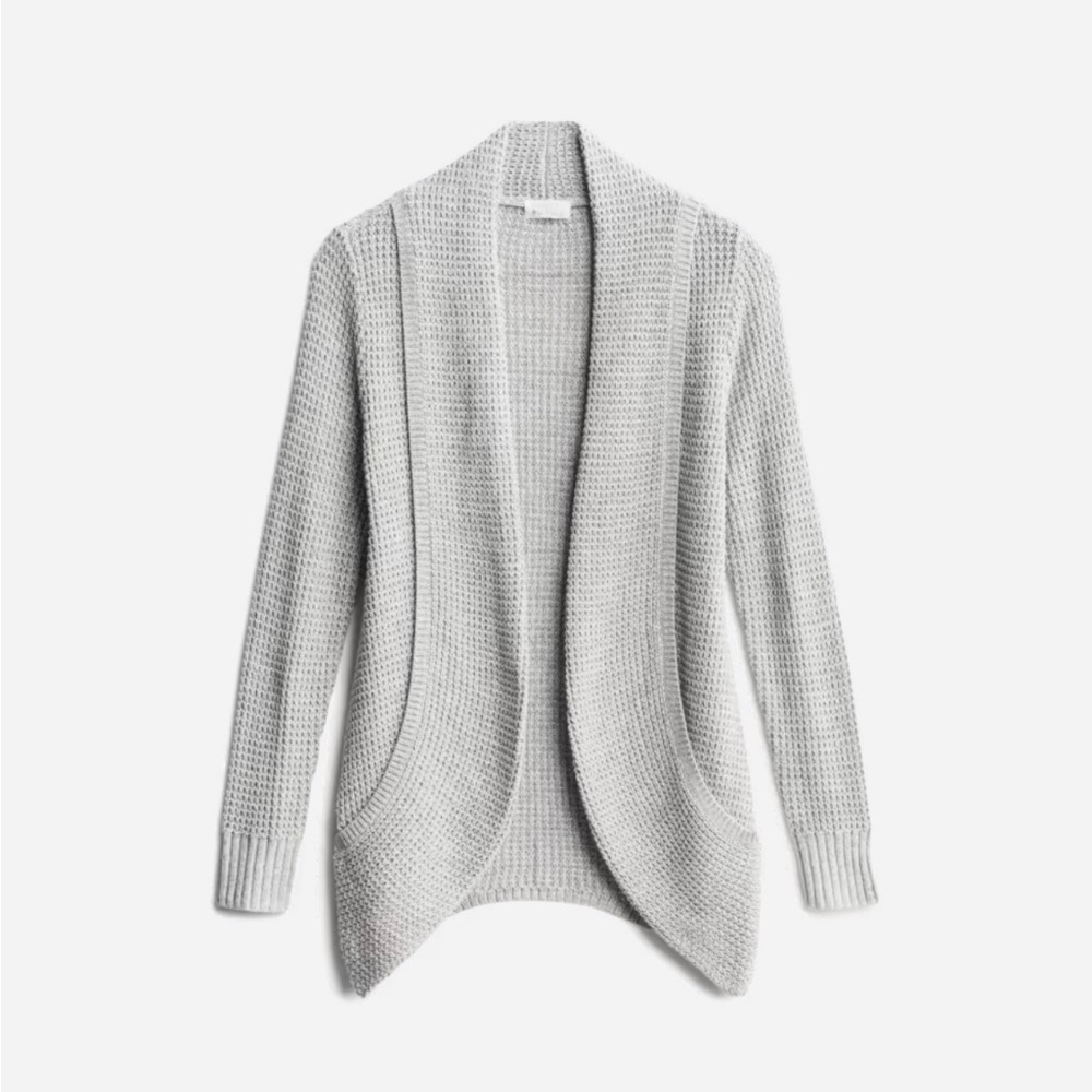 Market and Spruce from stitch Fix. Small grey